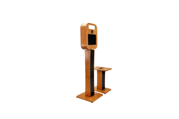 Mahogany-DSLR-angled-front