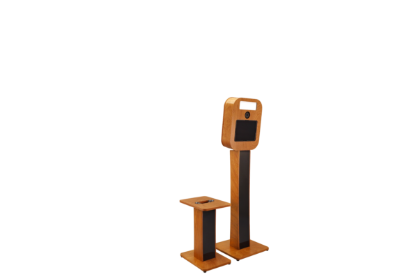 Mahogany-DSLR-tilt-down